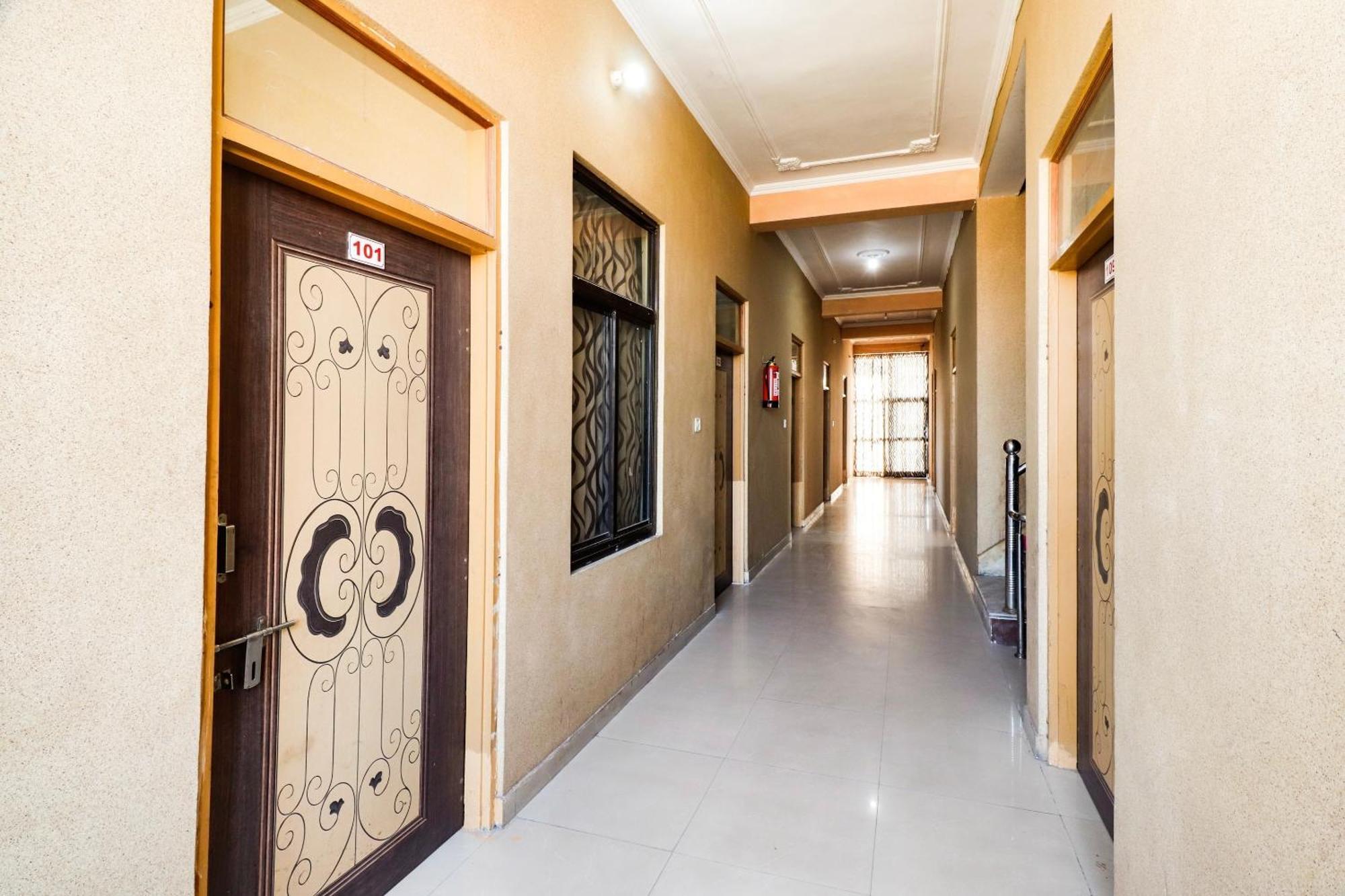 Spot On 68319 Hotel Nakhralo Rajasthan Resort Jaipur Extérieur photo